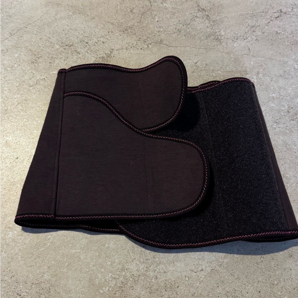 Belly Bandit Postpartum Belly Wrap - Shortie